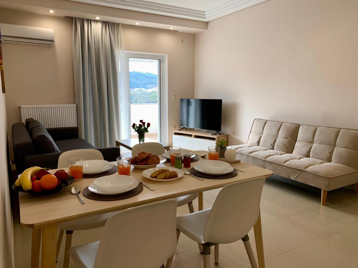 Rosa'S Apartments Lefkada City Ngoại thất bức ảnh