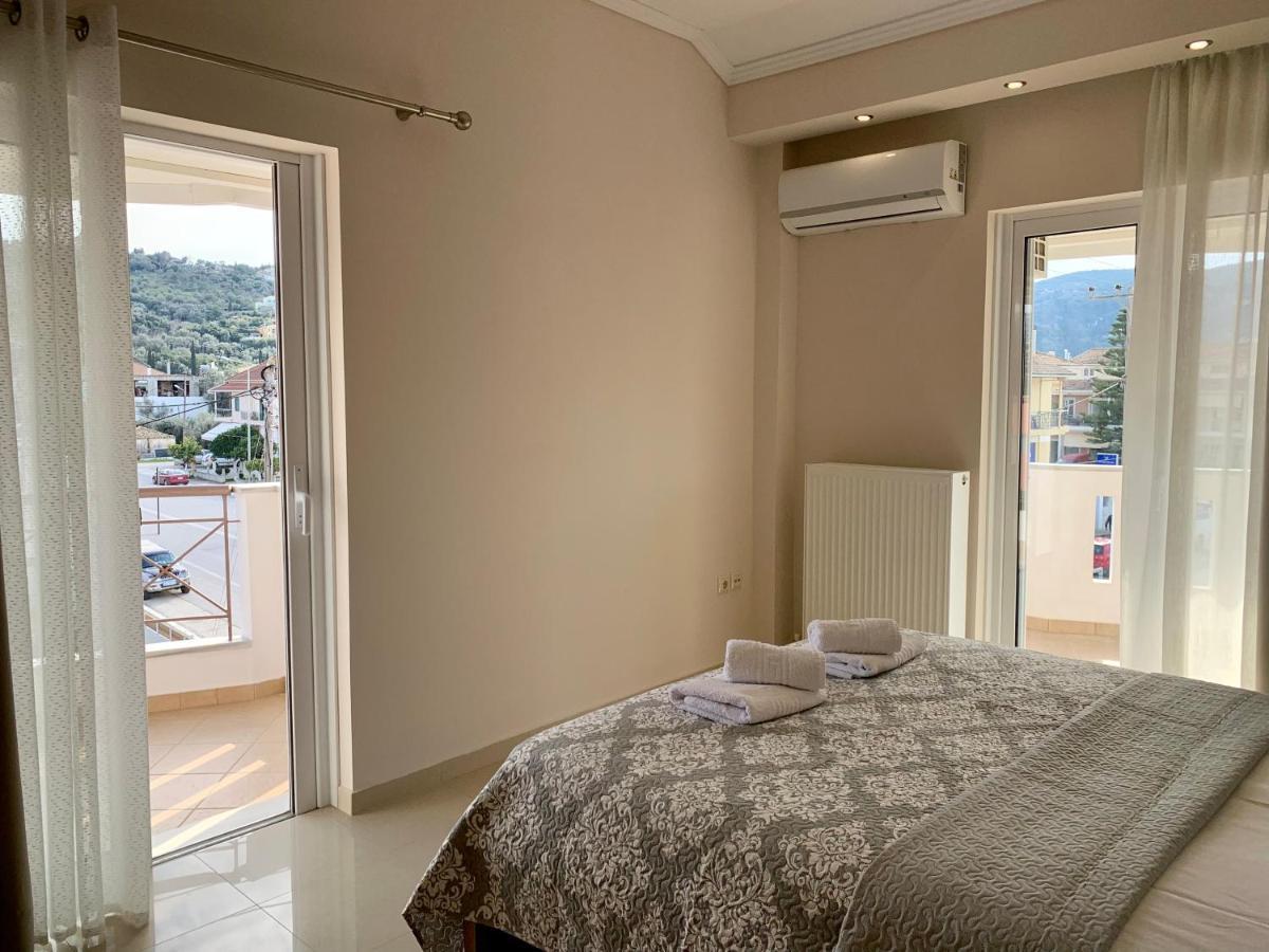 Rosa'S Apartments Lefkada City Ngoại thất bức ảnh