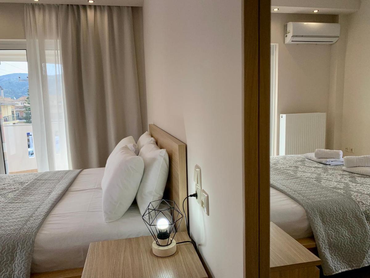 Rosa'S Apartments Lefkada City Ngoại thất bức ảnh
