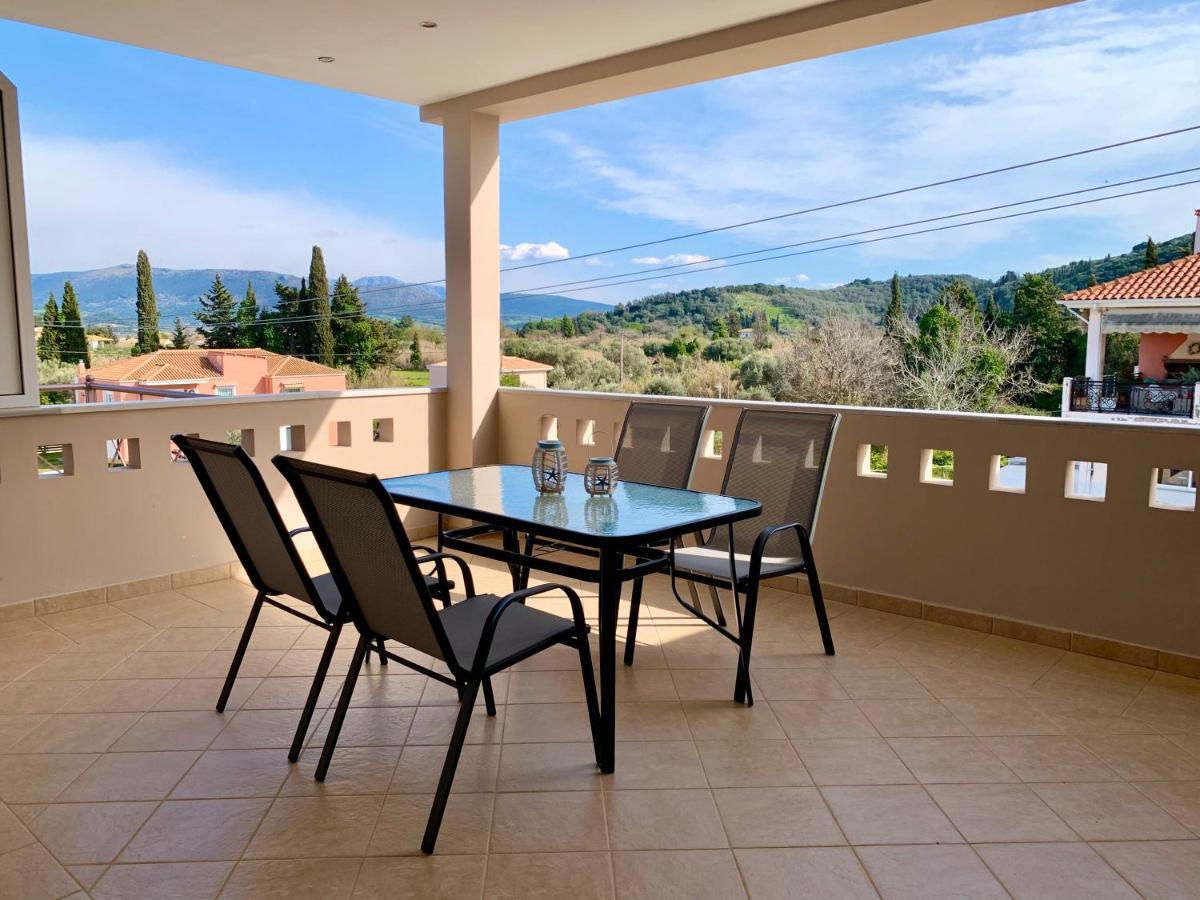 Rosa'S Apartments Lefkada City Ngoại thất bức ảnh