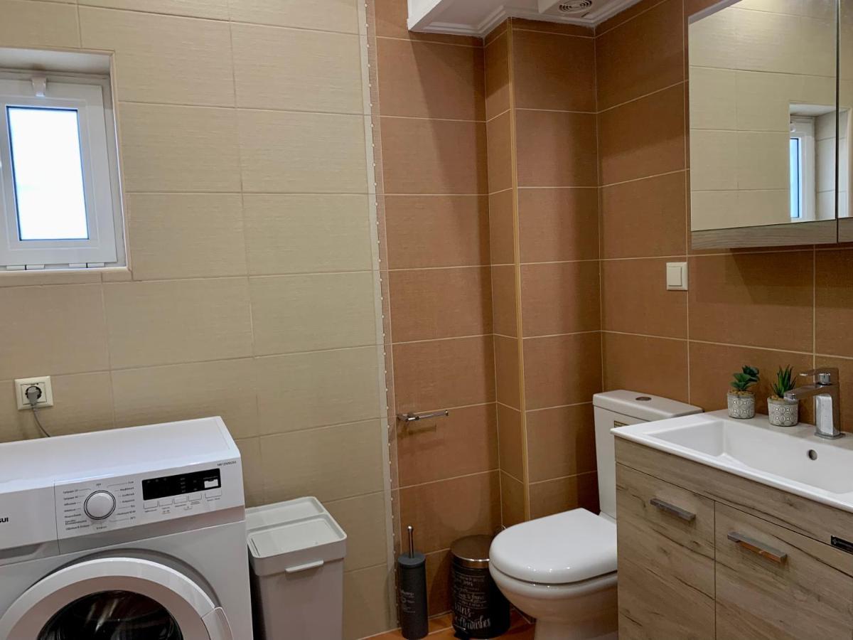 Rosa'S Apartments Lefkada City Ngoại thất bức ảnh